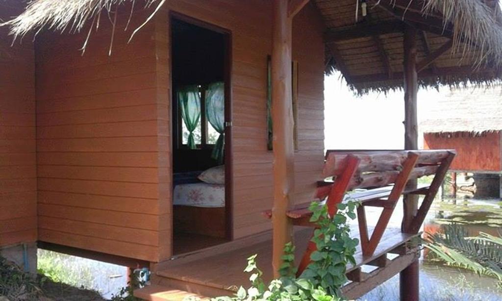 Lungcha Homestay Sam Roi Yot Exterior foto